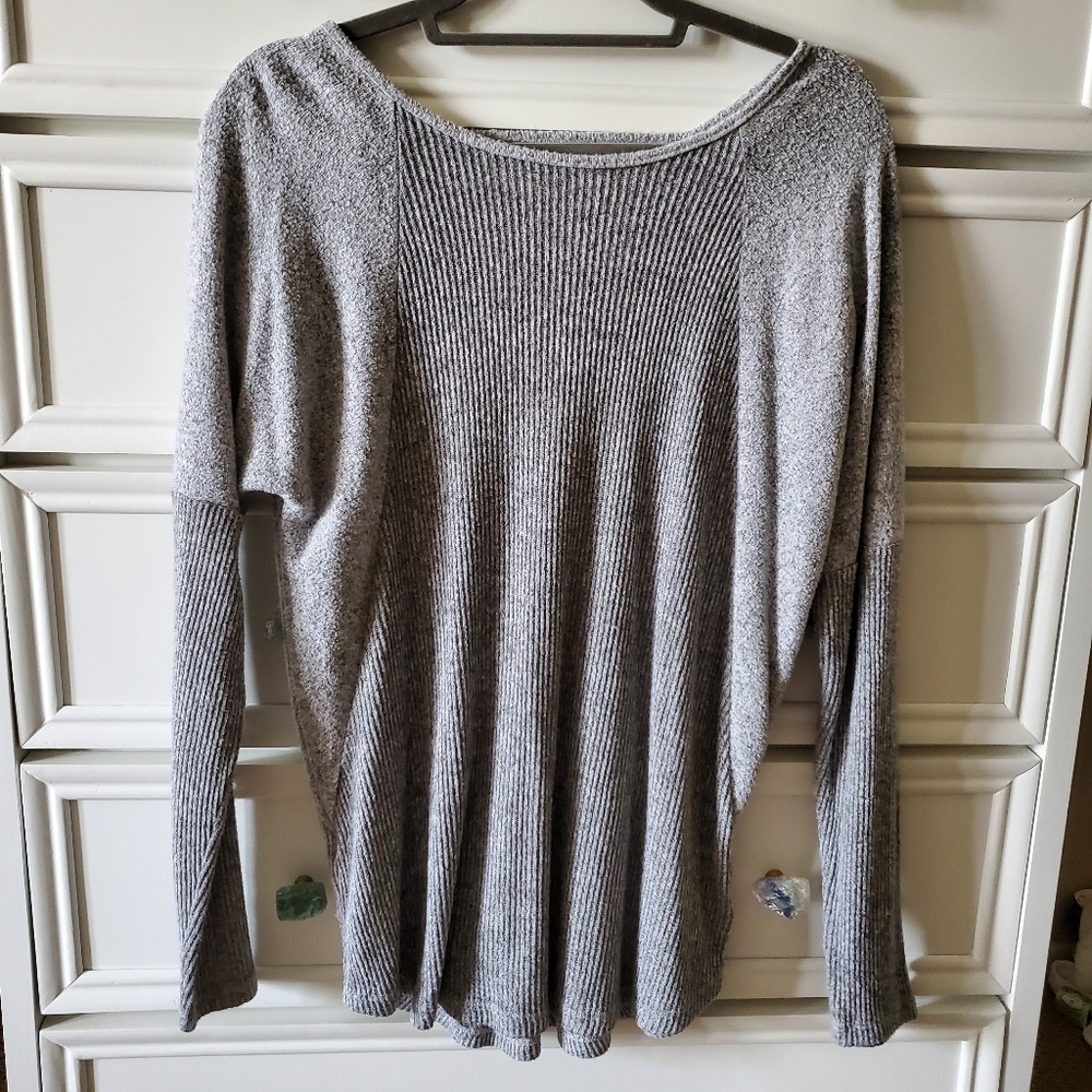 SO lattice back ribbed tunic